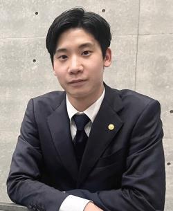 講師